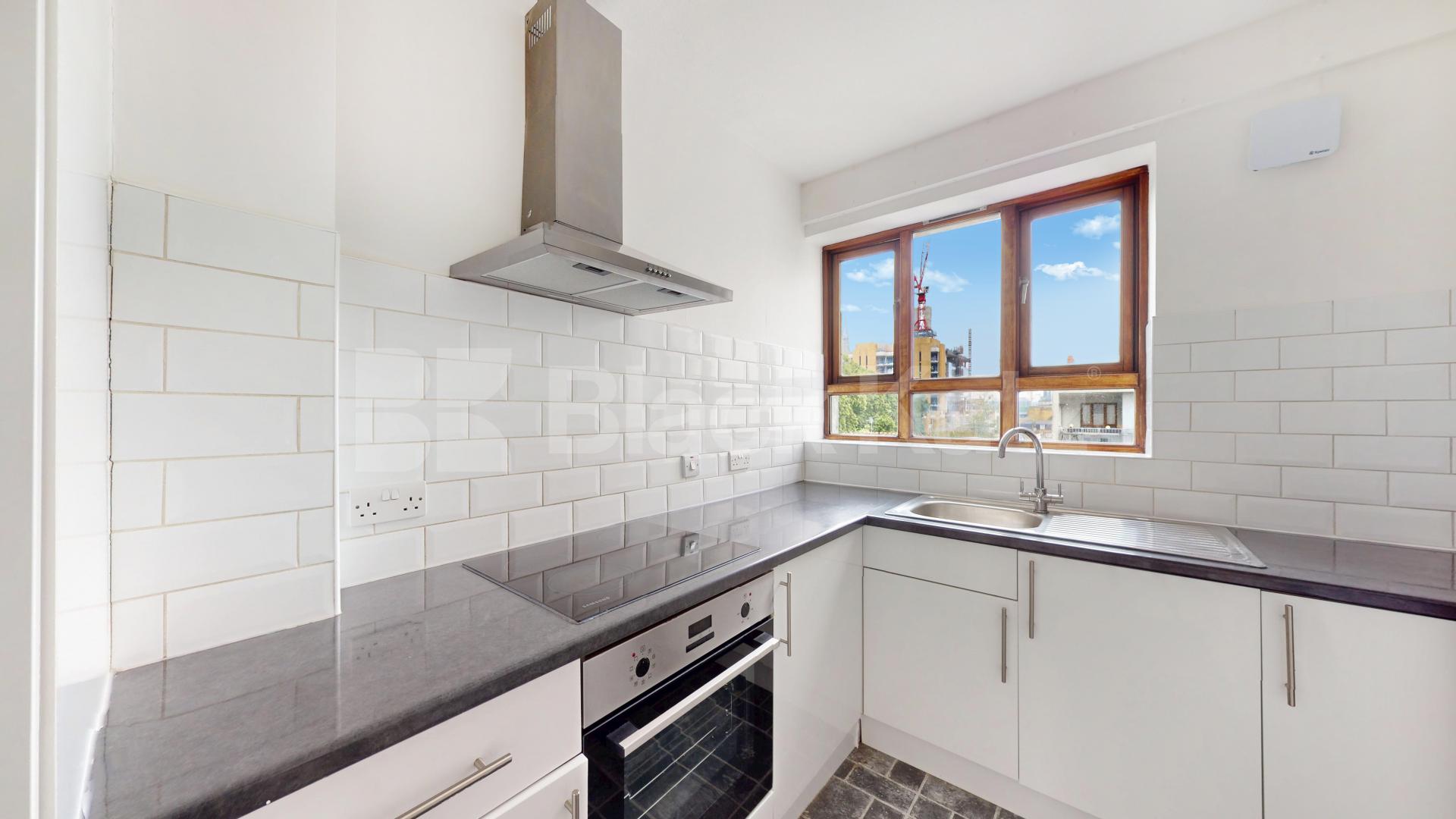 			2 Bedroom, 1 bath, 1 reception Flat			 Birkenhead Street, Kings Cross